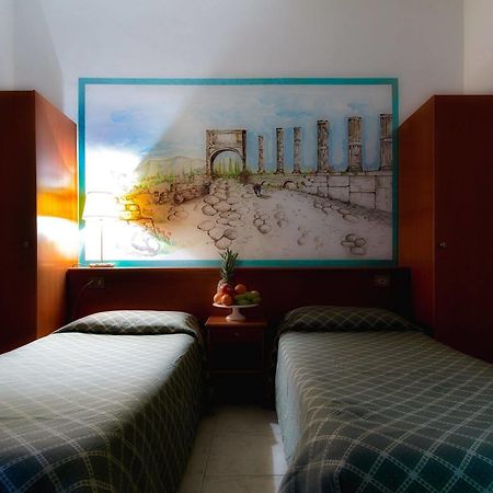 Nazional Rooms ローマ エクステリア 写真